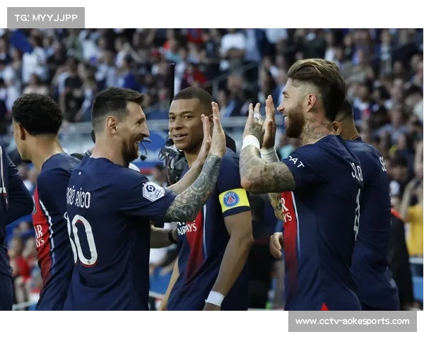 二十年前的今天：巴黎圣日耳曼夺得队史第二座法甲冠军